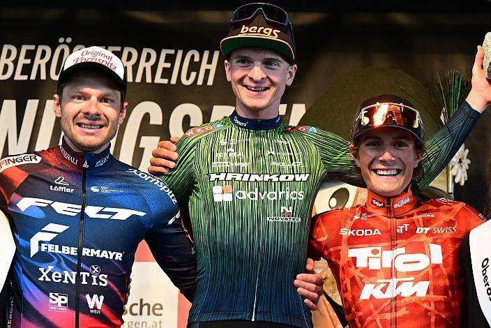 Podest Herren 2.Platz Sebastian Schönberger (AUT, Team Felt - Felbermayr), Sieger Jaka Primozic (SLO, Hrinkow Advarics), 3. Platz Marco Schrettl (AUT, Tirol KTM Cycling Team)  63. Saison Eroeffnung Leonding Herren, Road Cyling League Austria