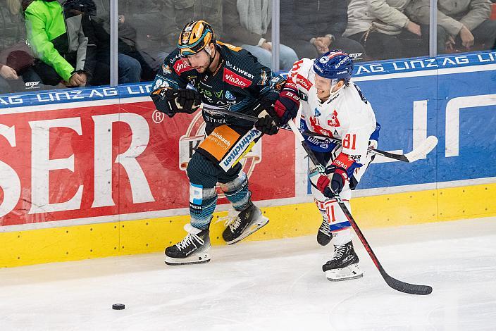 Julian Pusnik (Steinbach Black Wings Linz), Corey Mackin (HC Tiwag Innsbruck - Die Haie), Steinbach Black Wings Linz vs HC TIWAG Innsbruck - Die Haie , Linz AG Eisarena