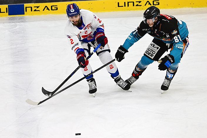 Cole Moberg (HC TIWAG Innsbruck - Die Haie), Sean Collins (Steinbach Black Wings Linz), 33. Runde ICE, Steinbach Black Wings Linz vs HCInnsbruck, Linz AG Eisarena 
