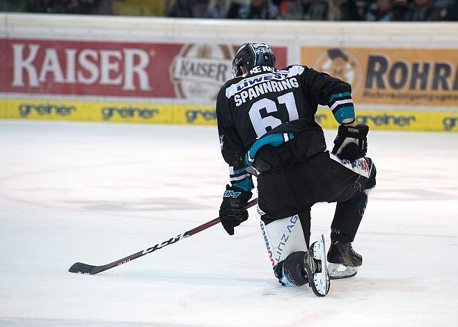 Patrick Spannring (EHC Liwest Black Wings Linz) EHC Liwest Black Wings Linz vs EC Red Bull  Salzburg 6. Semifinale