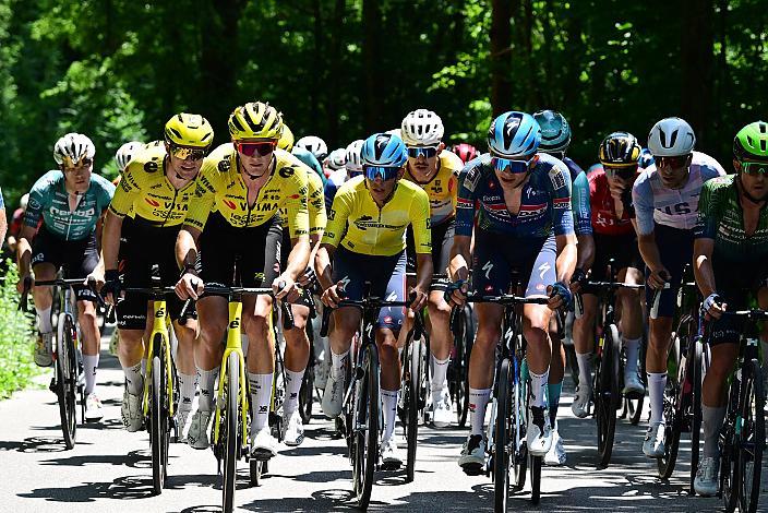 Im Gelben Trikot des Gesamtführenden Henrique Ribeiro Bravo (BRA, Soudal - Quickstep Devo Team)  4. Etappe Aigen - Schlägl Aigen - Schlägl, Oberösterreich Rundfahrt