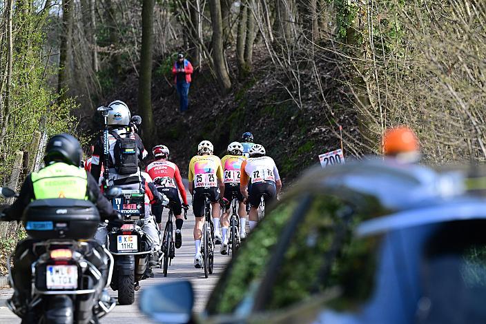 Die Ausreisser am Aichberger  65. Rad Saison Eroeffnungsrennen Leonding