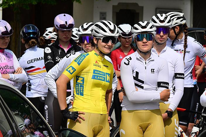 Im Gelben Trikot, Eliska Kvasnickova (CZE, VIF Cycling Team) Ybbsitz - Hochkar,,  4. Etappe Sportland NOE WOMEN Tour