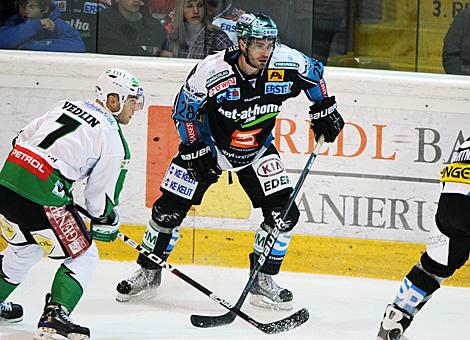 Mike Ouellette, EHC Liwest Black Wings Linz vs. HDD Tilia Olimpija Ljubljana 