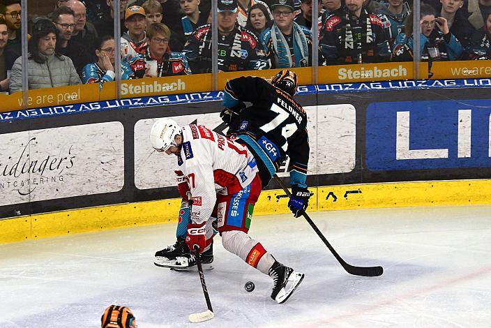 Nico Feldner (Steinbach Black Wings Linz),  Nick Pastujov (EC KAC), Semifinale 2, Win2Day ICE Hockey League, 2. Semifinale, Steinbach Black Wings Linz vs EC KAC,  Linz AG Eisarena 