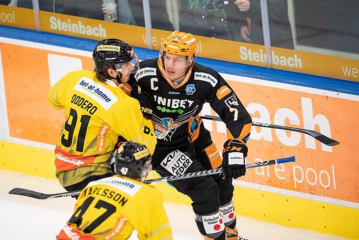Charles Dodero (spusu Vienna Capitals), Brian Lebler (Steinbach Black Wings Linz) Steinbach Black Wings Linz vs Spusu Vienna Capitals, bet-at-home ICE Hockey League