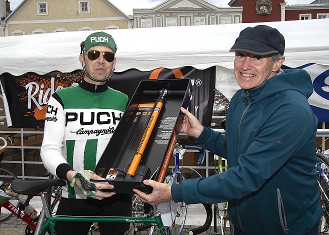 SKS Pumpe fÃ¼r das beste Puch Ensemble