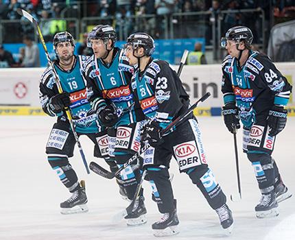 3 zu 2 durch Jonathan D Aversa (EHC Liwest Black Wings Linz) EHC Liwest Black Wings Linz vs EC VSV