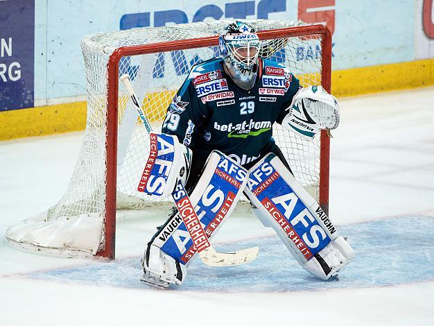 Michael Ouzas, Linz EHC Liwest Black Wings Linz vs SAPA Fehervar AV19